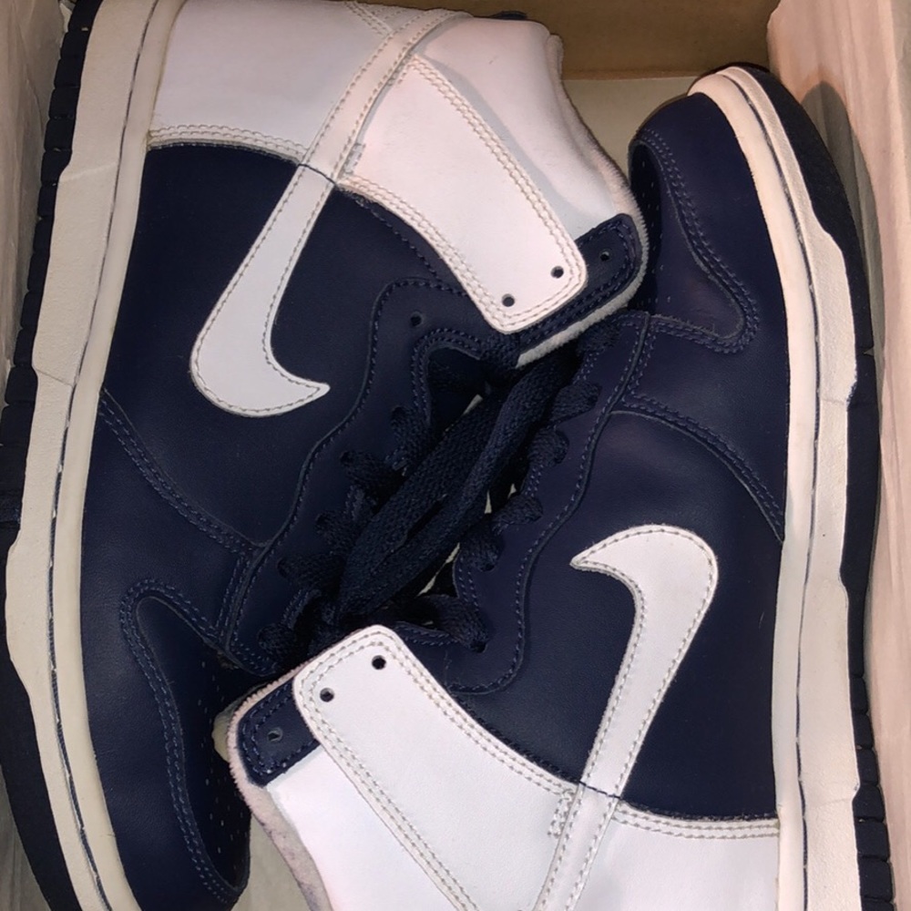 Nike dunk high size 5.5Y